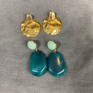 Lot Bundle of 2 J. Crew Gold Tone Door Knocker and Teal Plastic Earrings Set